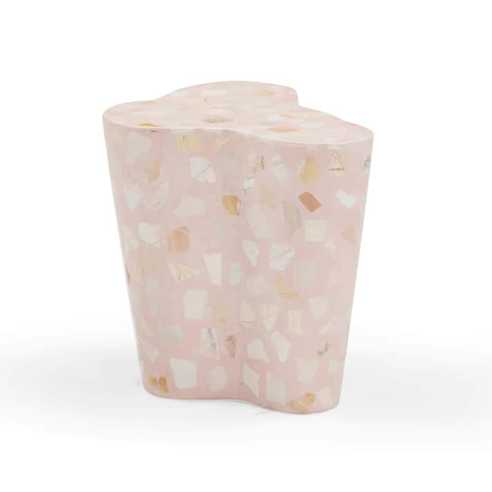 A small, solid end table with an organic, cloud-like top shape. The table has a tapering profile fro… — free STL 3D model
