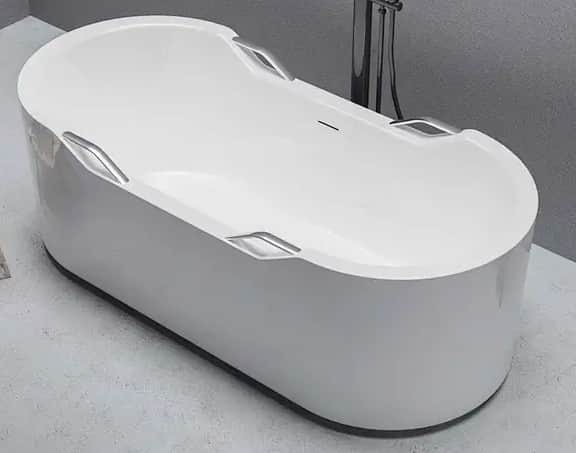 A modern freestanding bathtub with a clean, minimalist design. It features a white interior basin an… — 3D model