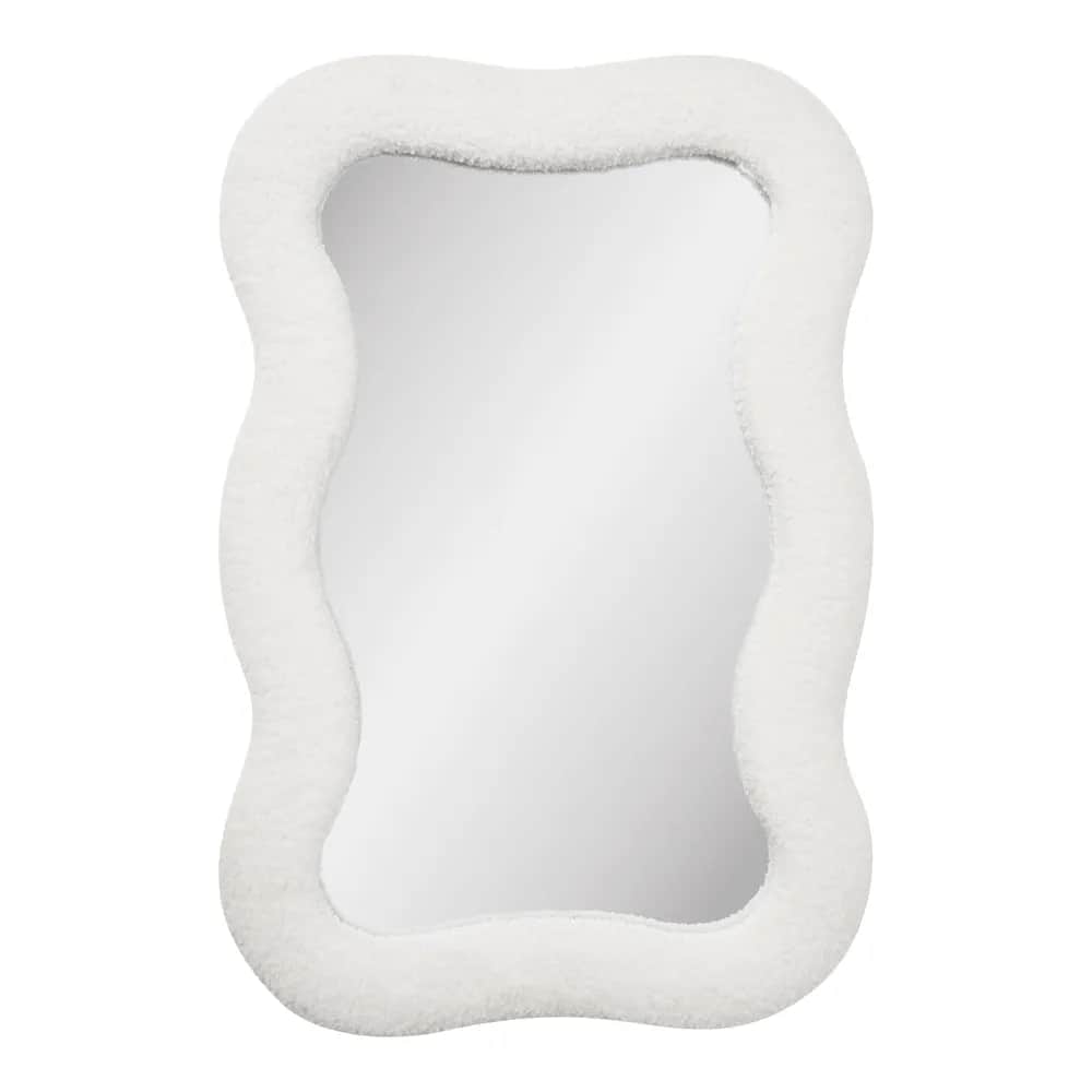 A decorative mirror with an irregular, wavy outline. The frame surrounding the reflective surface is… — 3D model