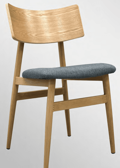 A modern wooden chair with a curved backrest and an upholstered gray seat, supported by a light wood frame with tapered legs. — 3D model
