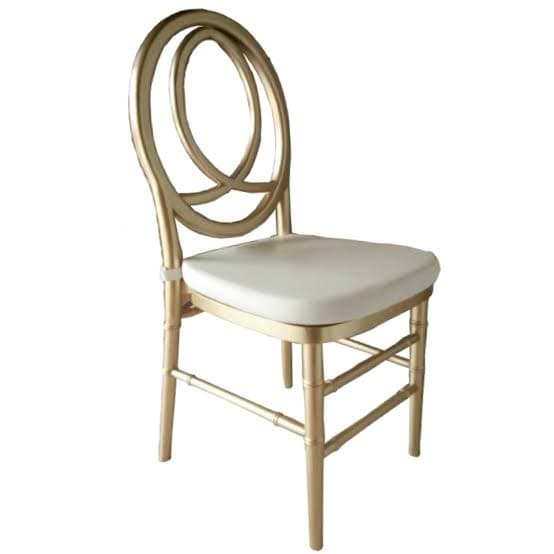 A gold-colored side chair with a distinctive looped backrest design, bamboo-style legs, and a white cushioned seat, ideal for event settings. — 3D model