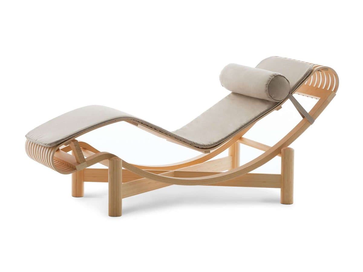 A contemporary chaise lounge featuring a light-toned bentwood frame with an S-shaped profile, providing an ergonomic reclining surface. It includes a thick, light beige upholstered cushion and a cylindrical bolster pillow for neck support. The design showcases visible wood grain and a minimalist aesthetic. — 3D model