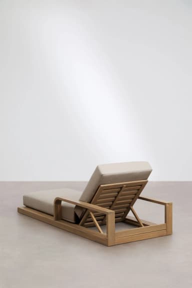 A modern outdoor chaise lounge featuring a low-profile wooden frame with integrated armrests and an adjustable slatted backrest, topped with thick, light-colored fabric cushions. — 3D model